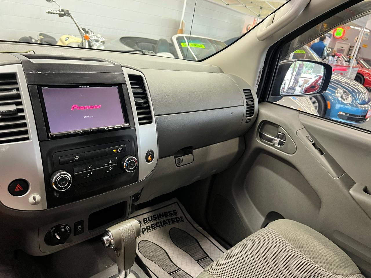 Nissan Frontier  2019