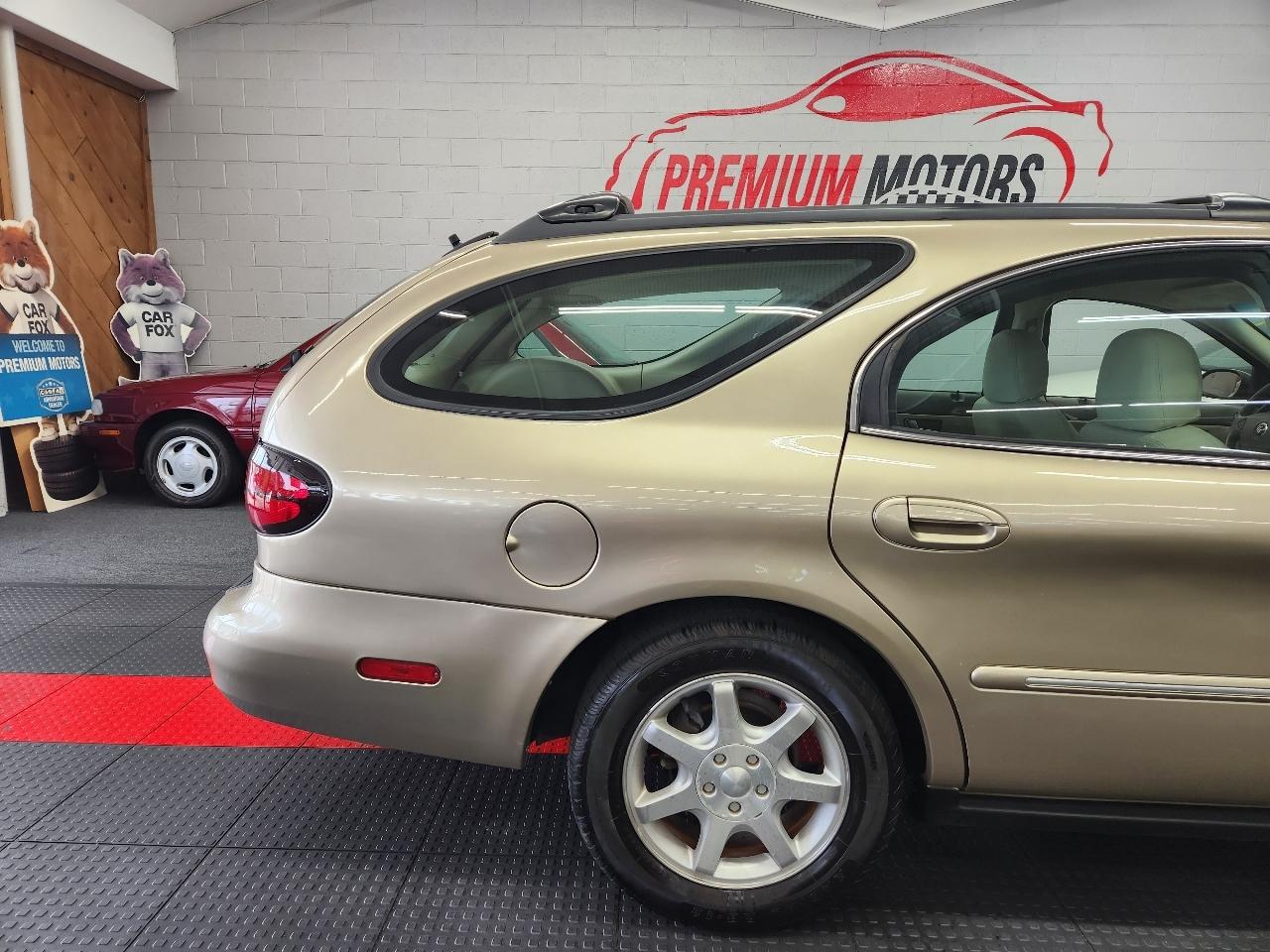 Mercury Sable Wagon  2001