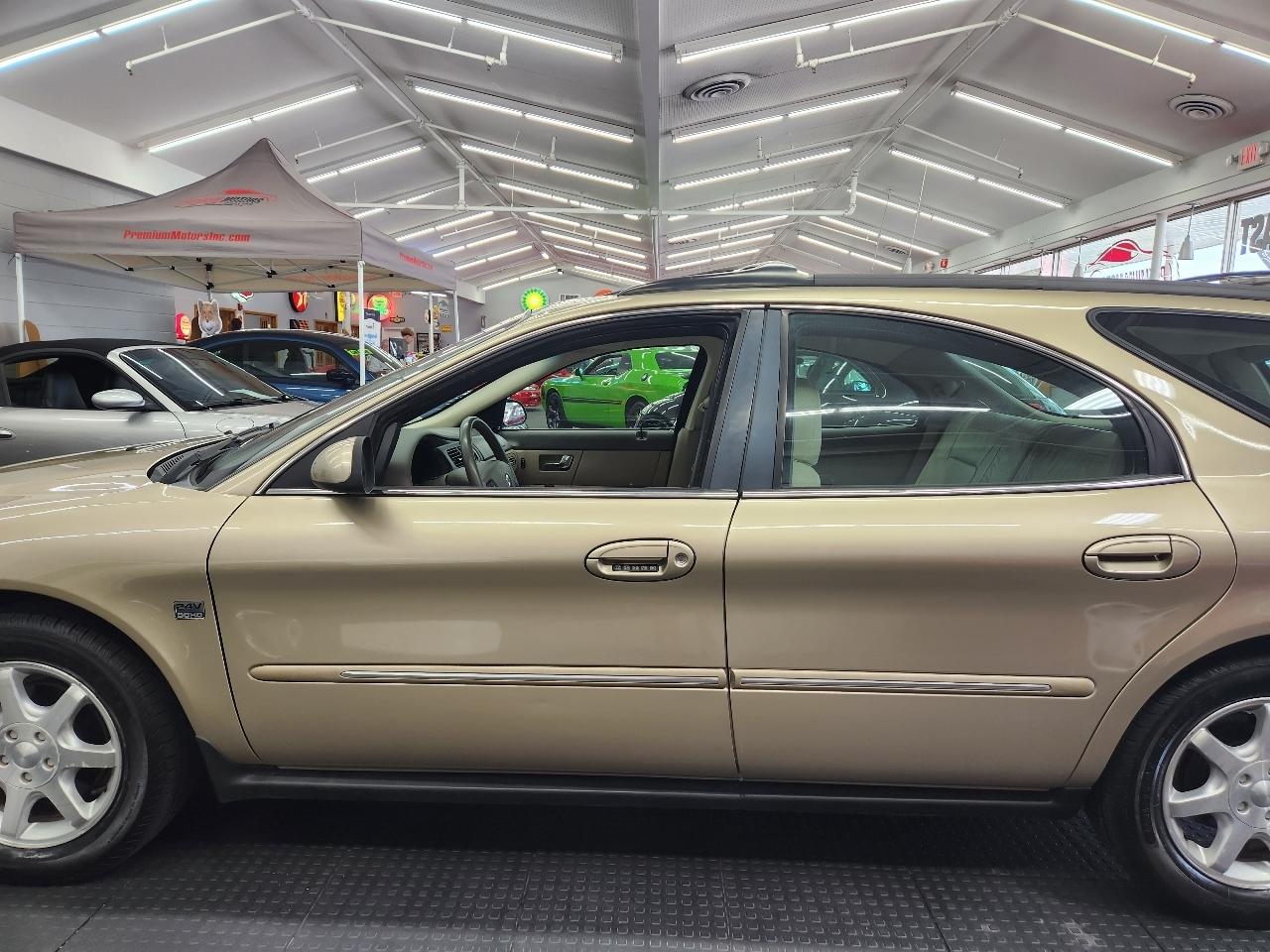 Mercury Sable Wagon  2001
