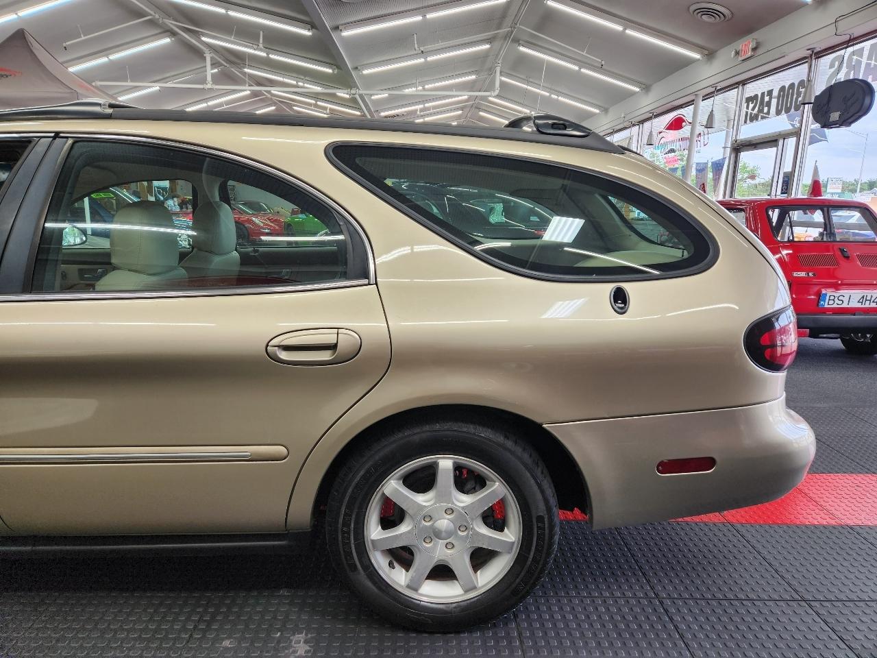 Mercury Sable Wagon  2001