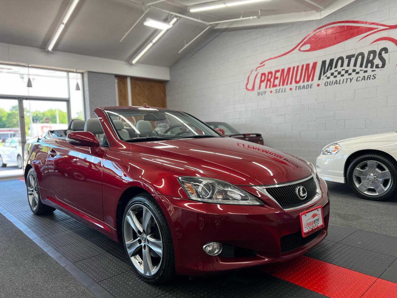 Lexus IS 250C 2dr Conv Auto 2012
