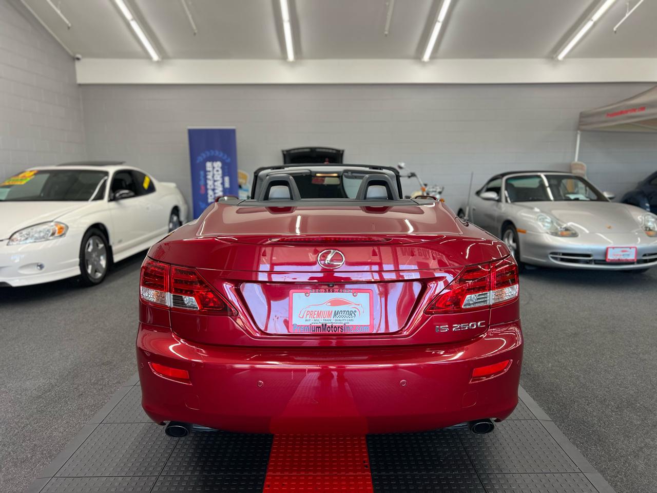Lexus IS 250C 2dr Conv Auto 2012