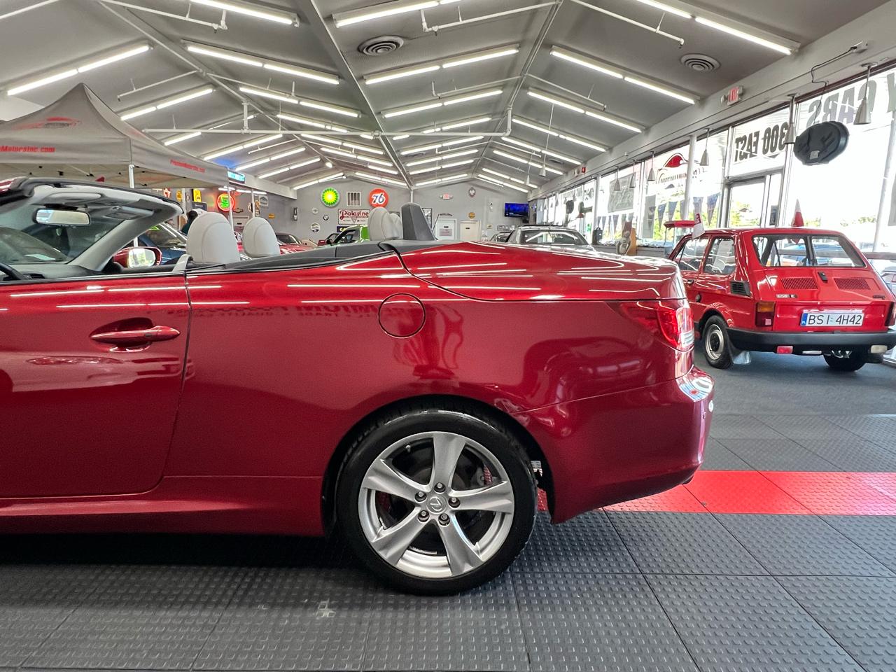 Lexus IS 250C 2dr Conv Auto 2012
