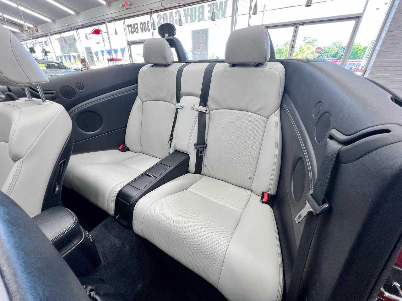 Lexus IS 250C 2dr Conv Auto 2012
