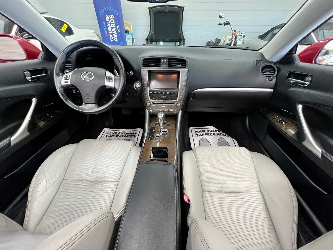Lexus IS 250C 2dr Conv Auto 2012
