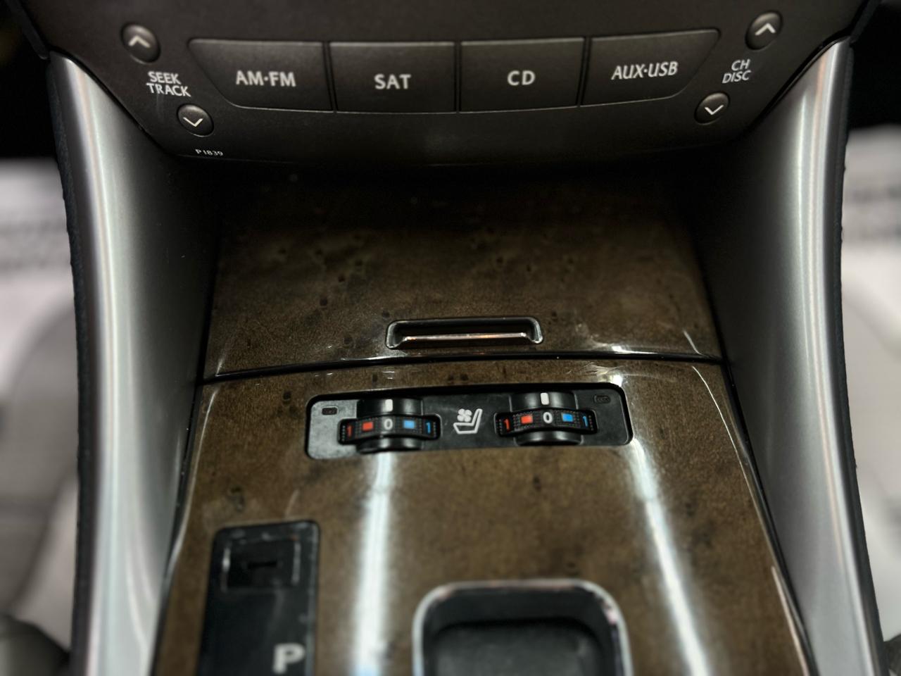 Lexus IS 250C 2dr Conv Auto 2012