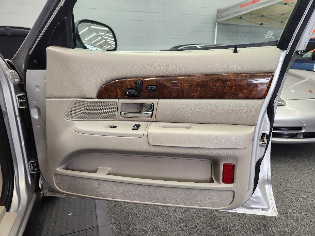 Mercury Grand Marquis LS 2009