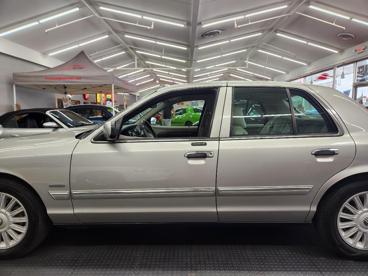 Mercury Grand Marquis LS 2009