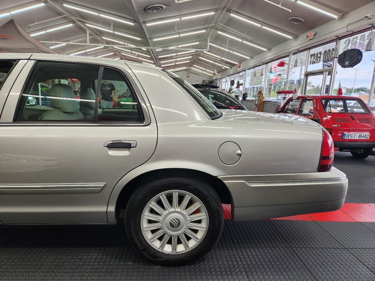 Mercury Grand Marquis LS 2009