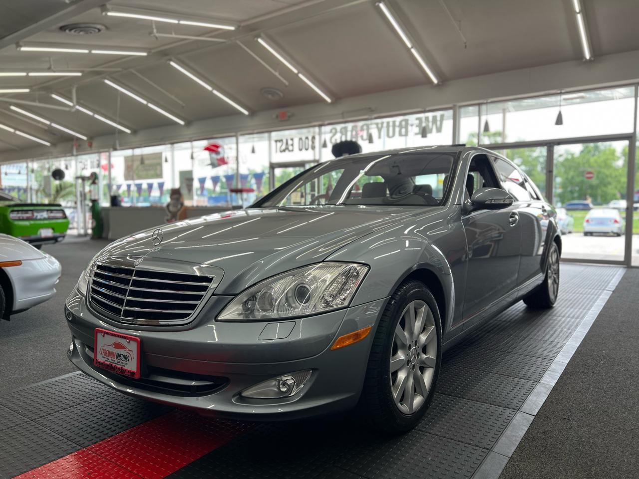 Mercedes-Benz S-Class S550 2007