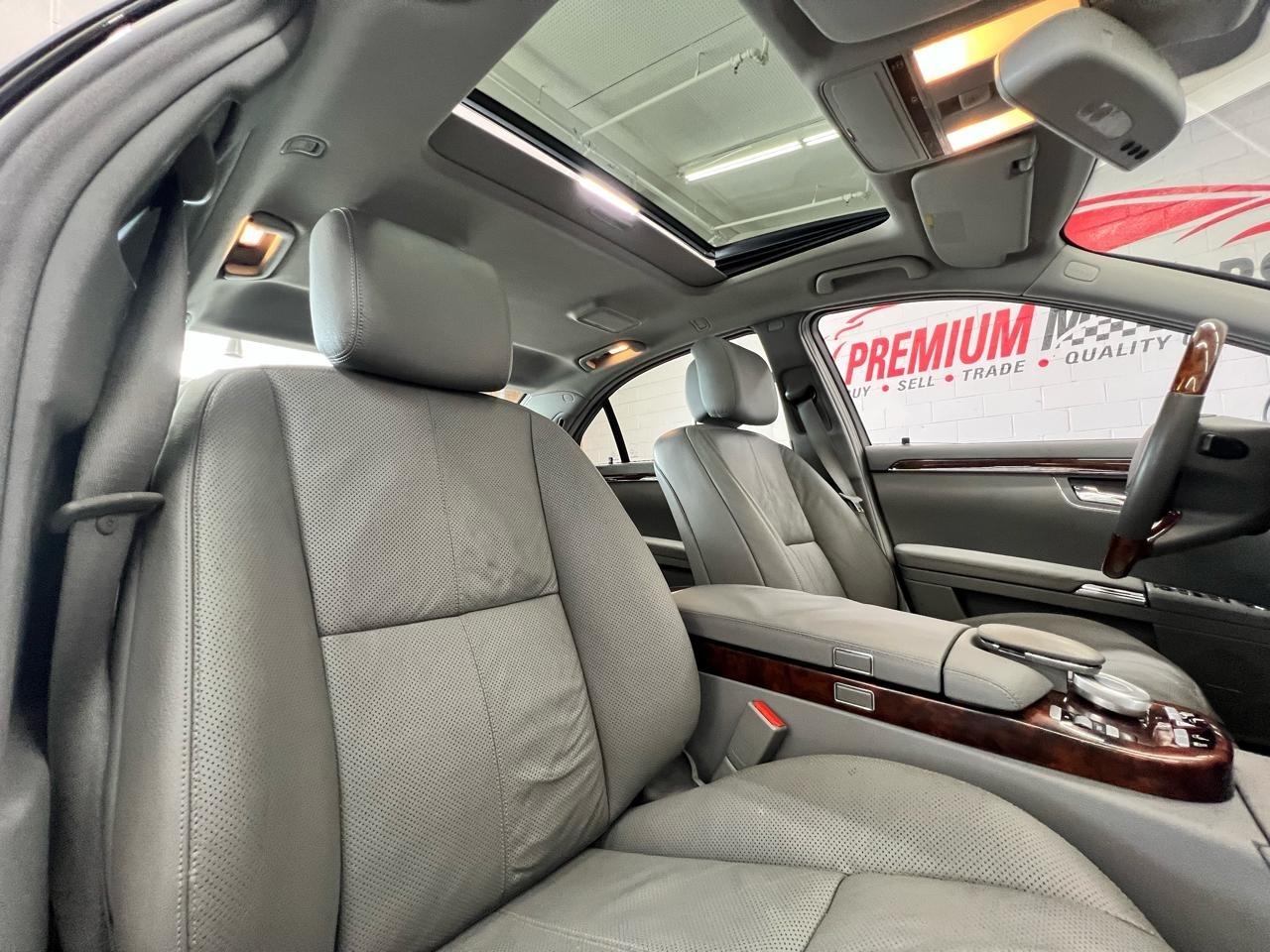 Mercedes-Benz S-Class  2007