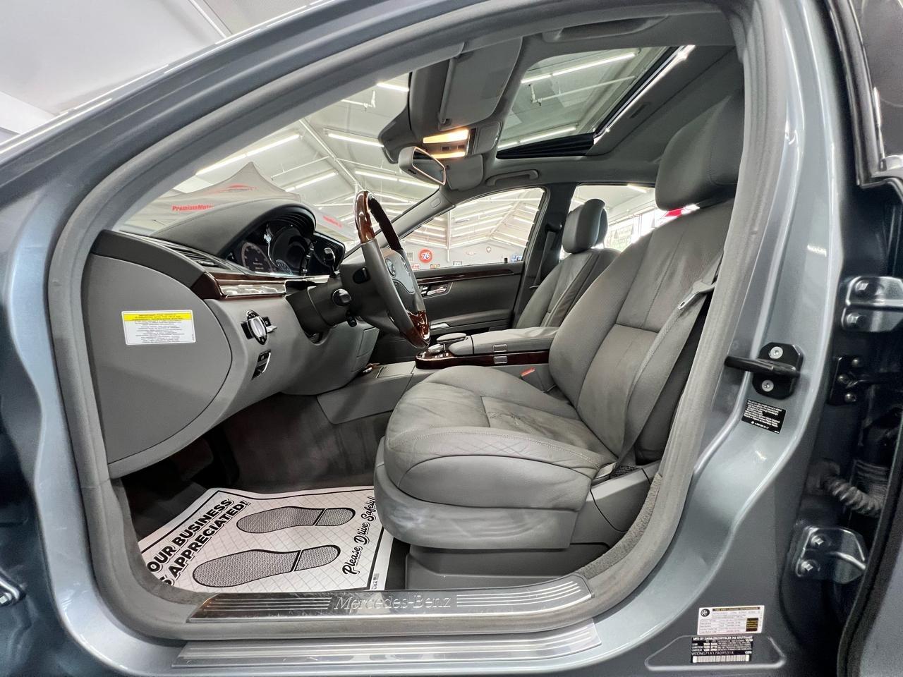 Mercedes-Benz S-Class  2007