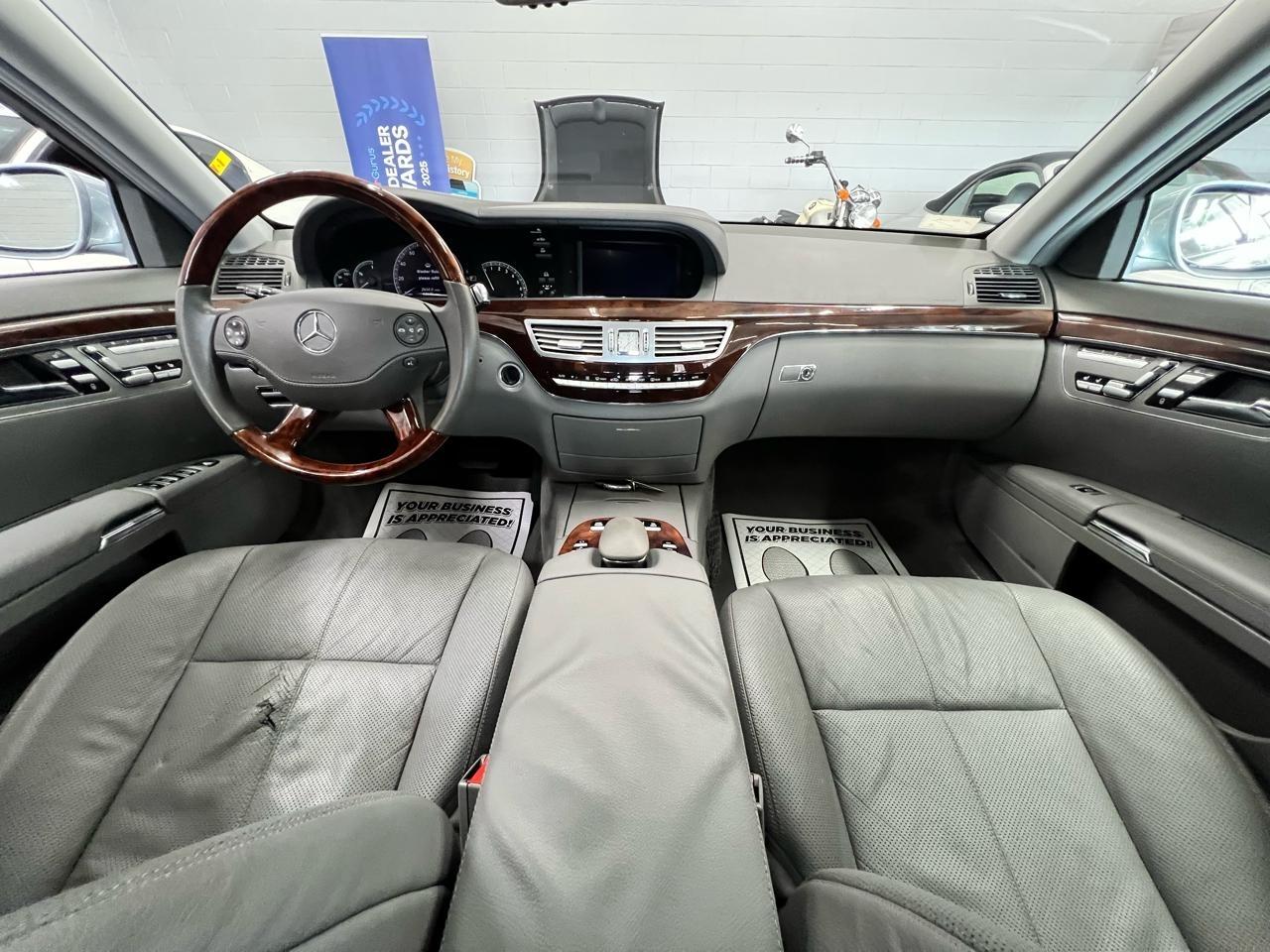 Mercedes-Benz S-Class  2007