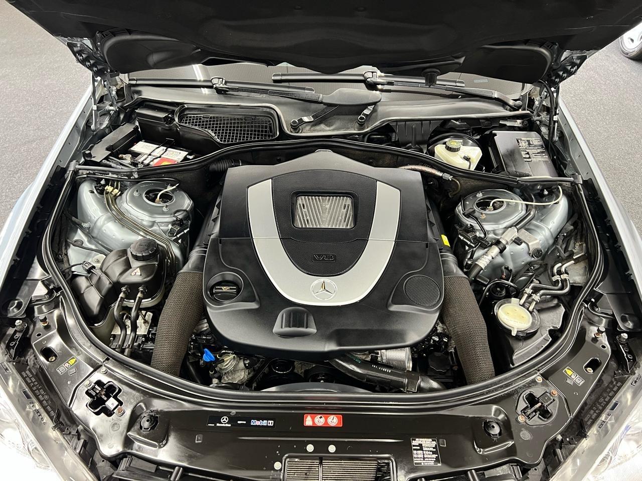 Mercedes-Benz S-Class  2007
