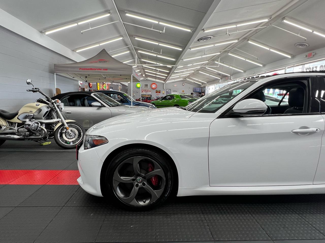 Alfa Romeo Giulia  2017