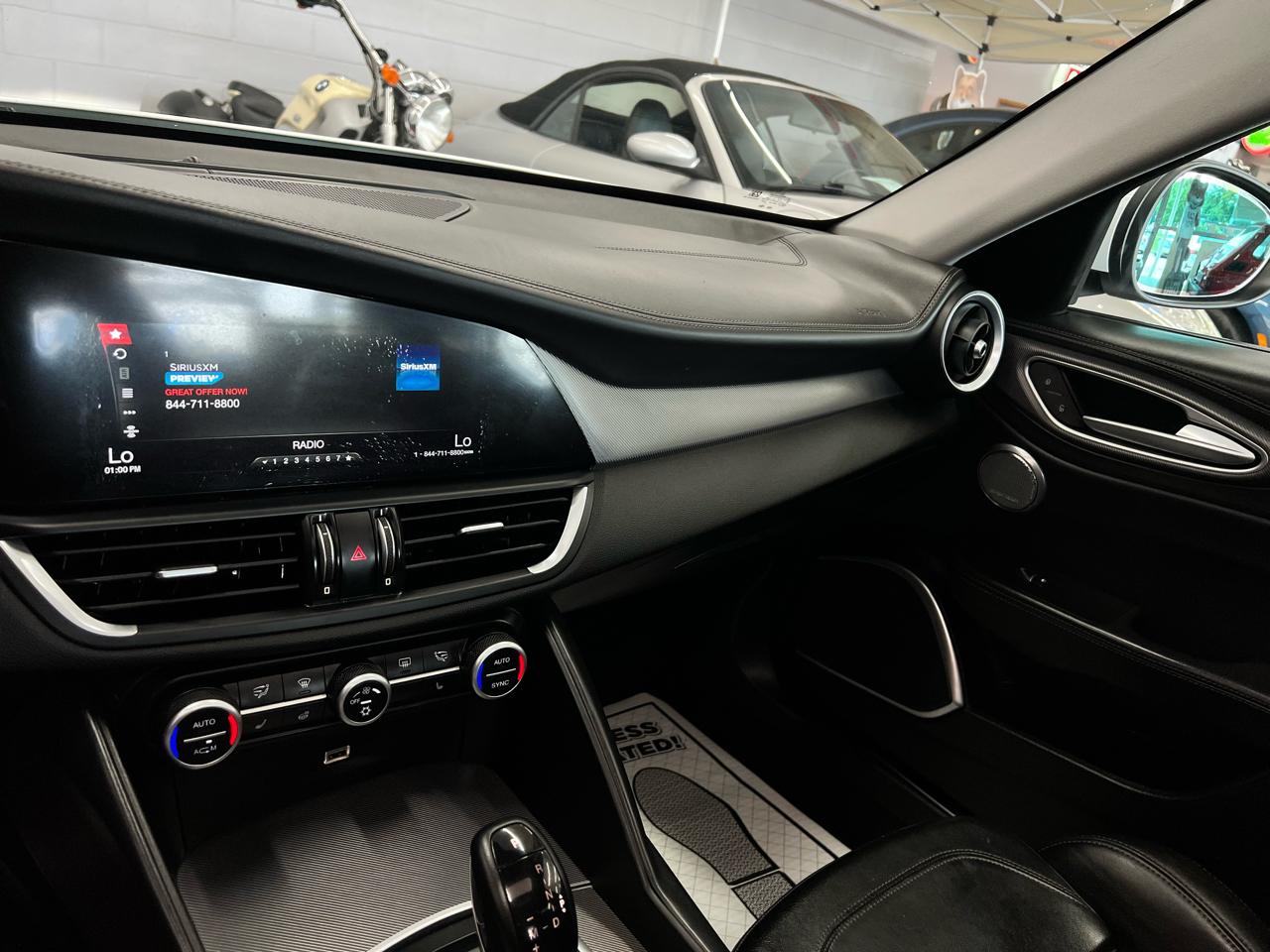 Alfa Romeo Giulia  2017
