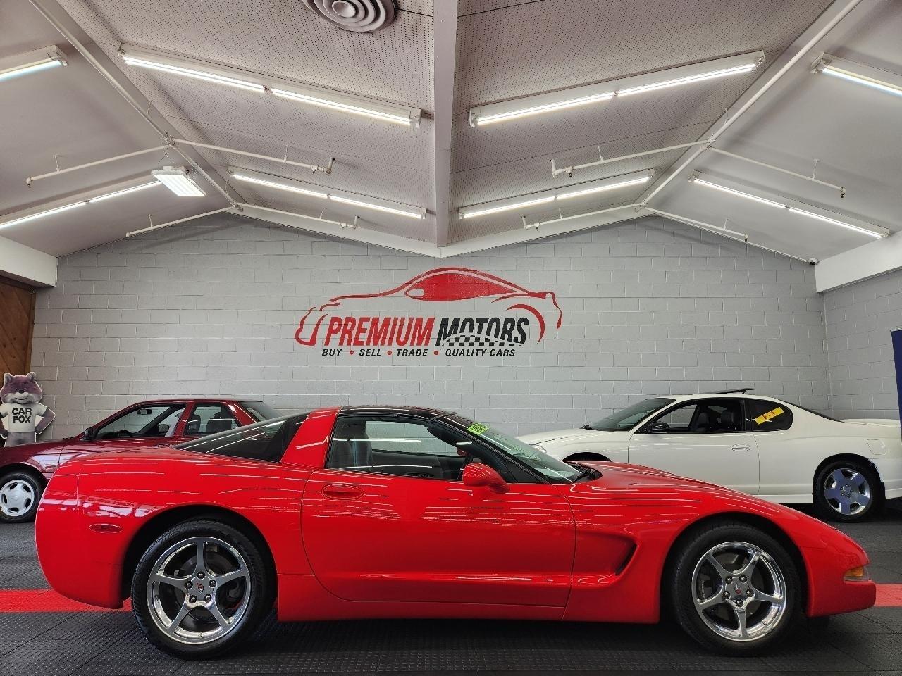 Chevrolet Corvette  2004