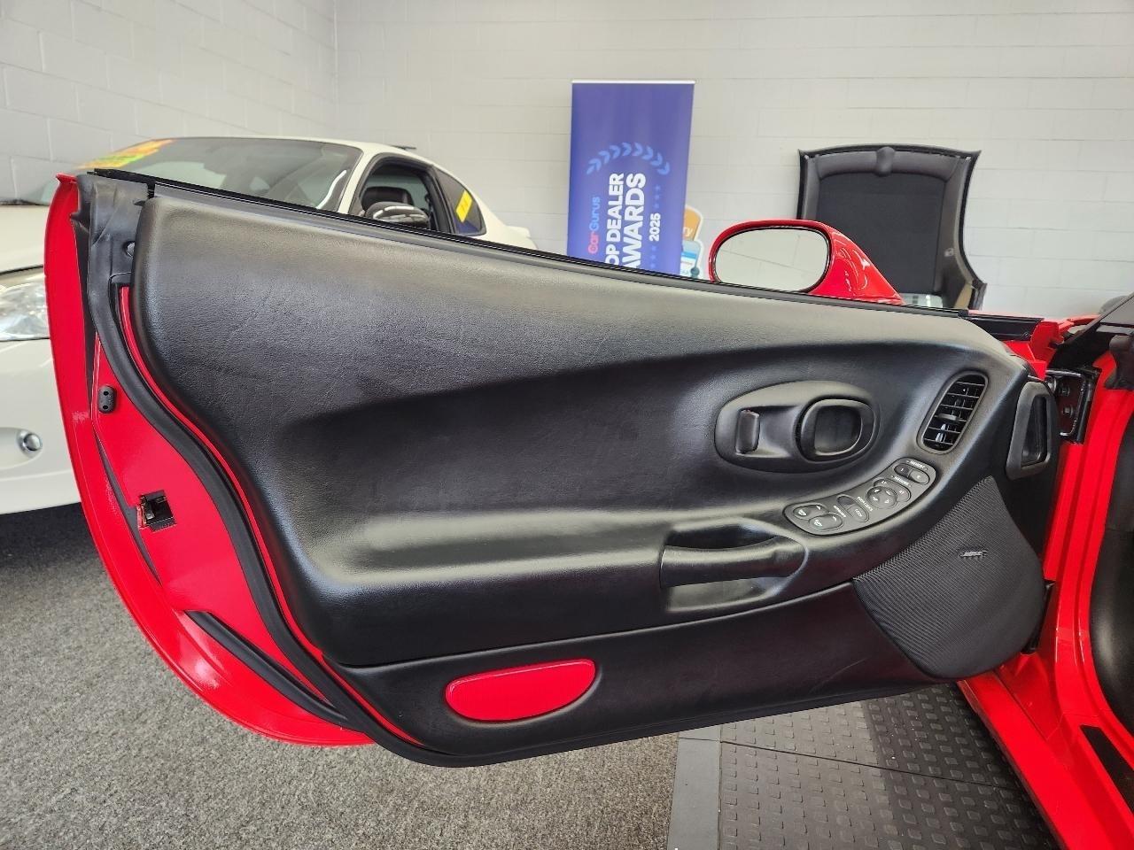 Chevrolet Corvette  2004