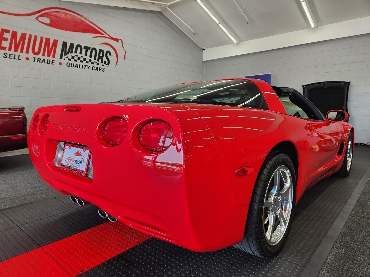 Chevrolet Corvette  2004