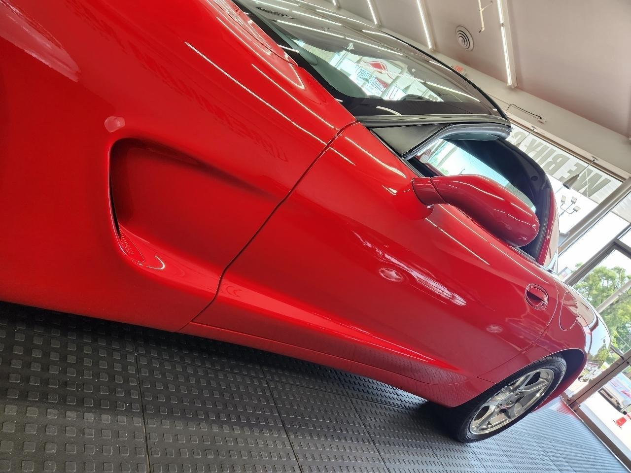 Chevrolet Corvette  2004