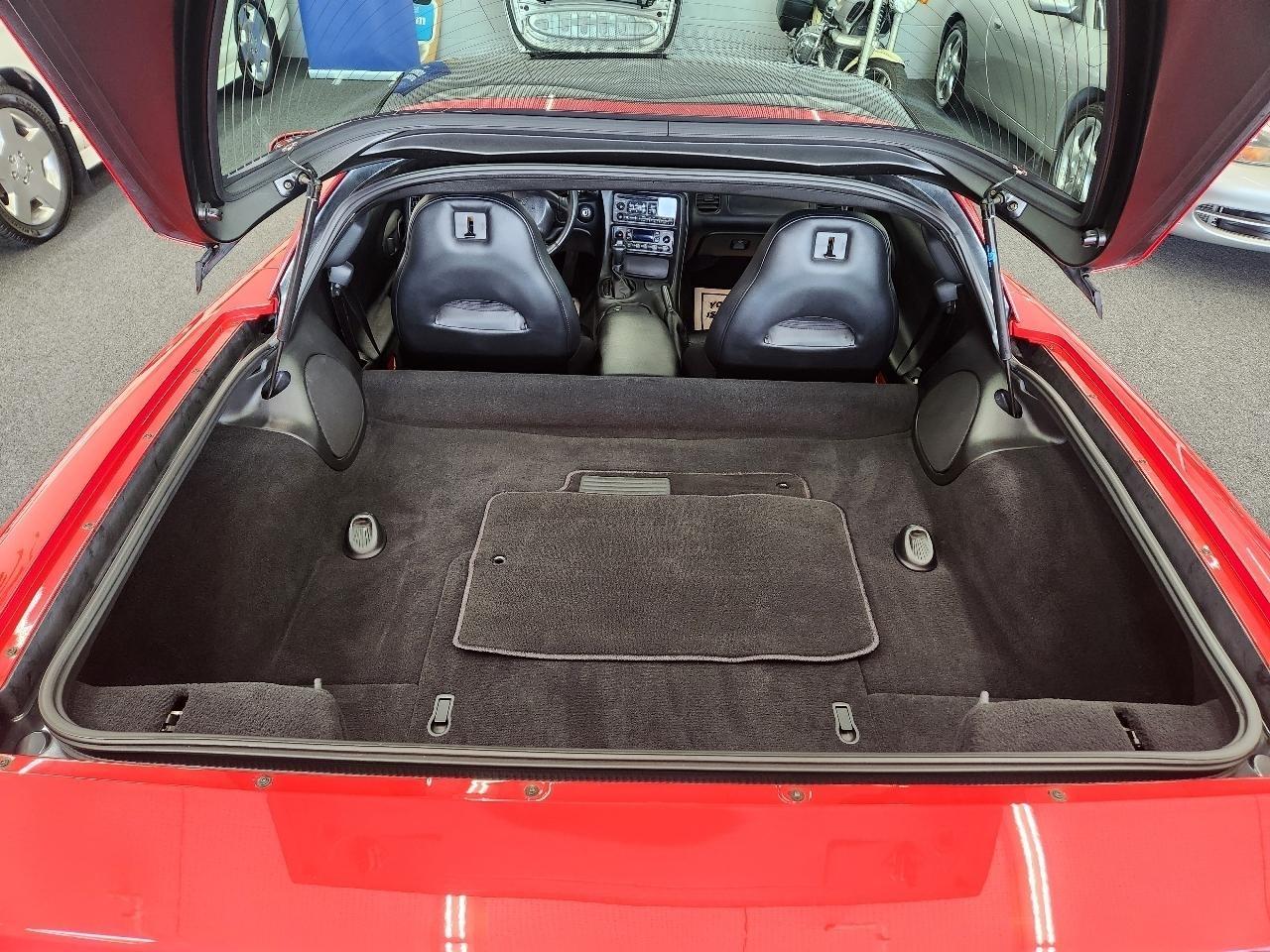 Chevrolet Corvette  2004