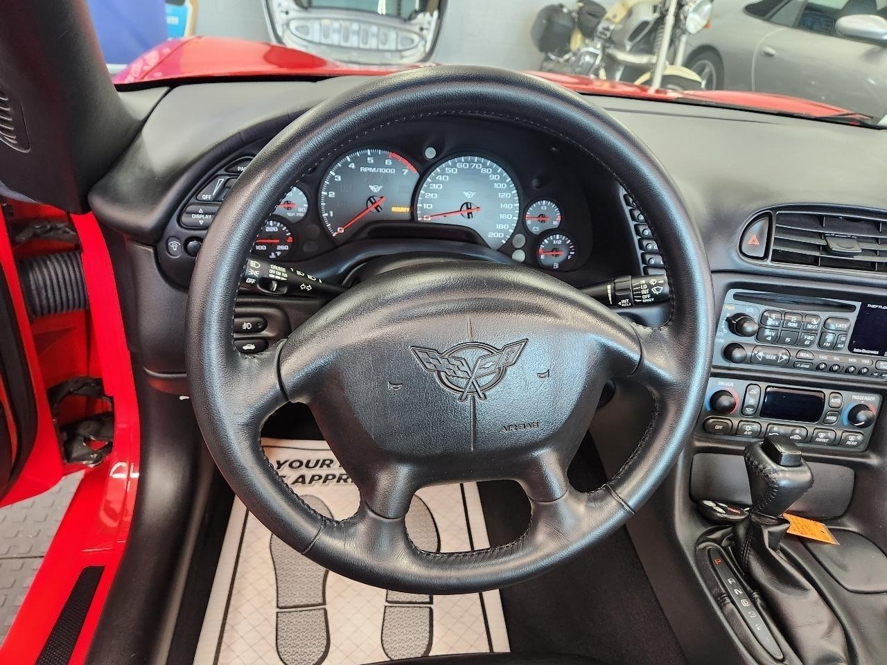 Chevrolet Corvette  2004