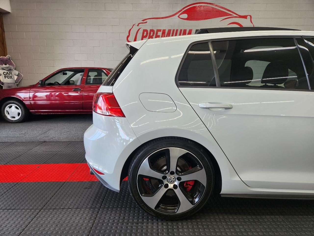 Volkswagen Golf GTI  2017