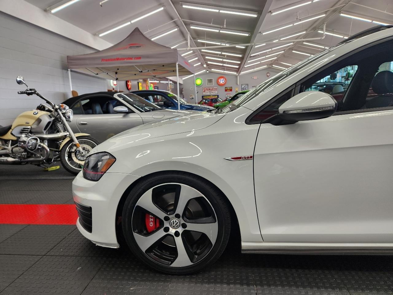 Volkswagen Golf GTI  2017