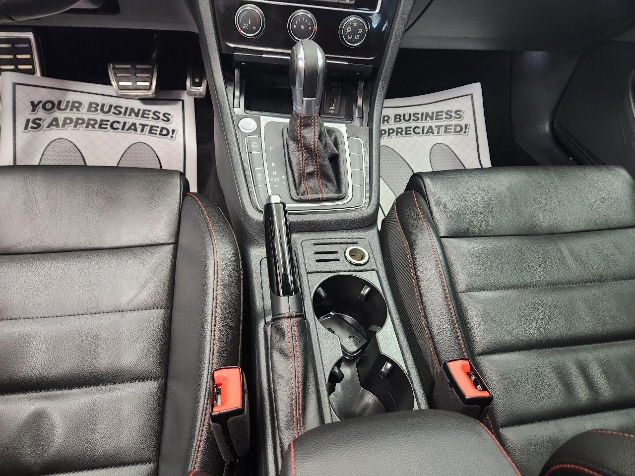 Volkswagen Golf GTI  2017