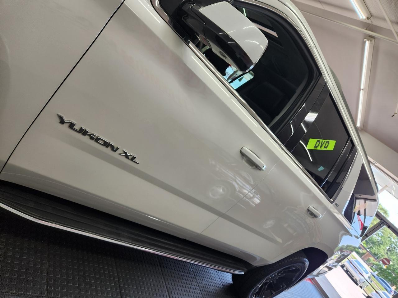 GMC Yukon XL 1500 SLT 2016