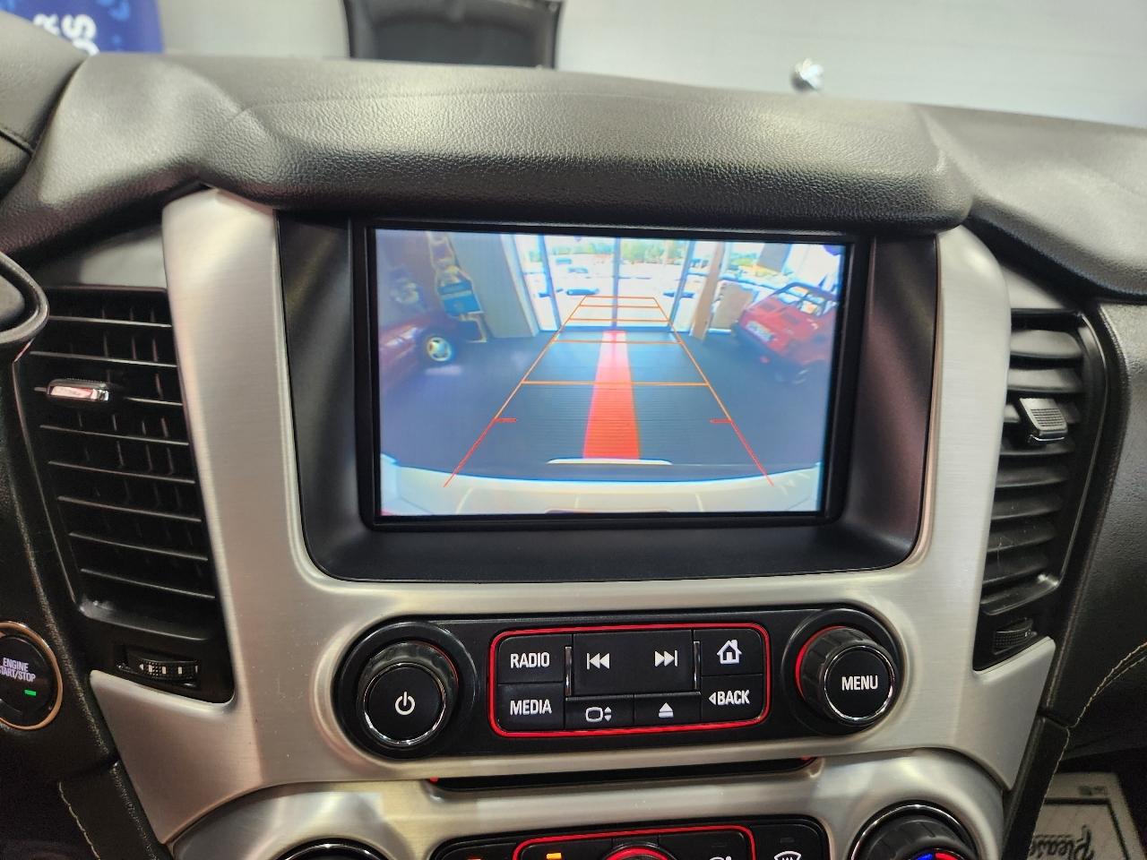 GMC Yukon XL 1500 SLT 2016
