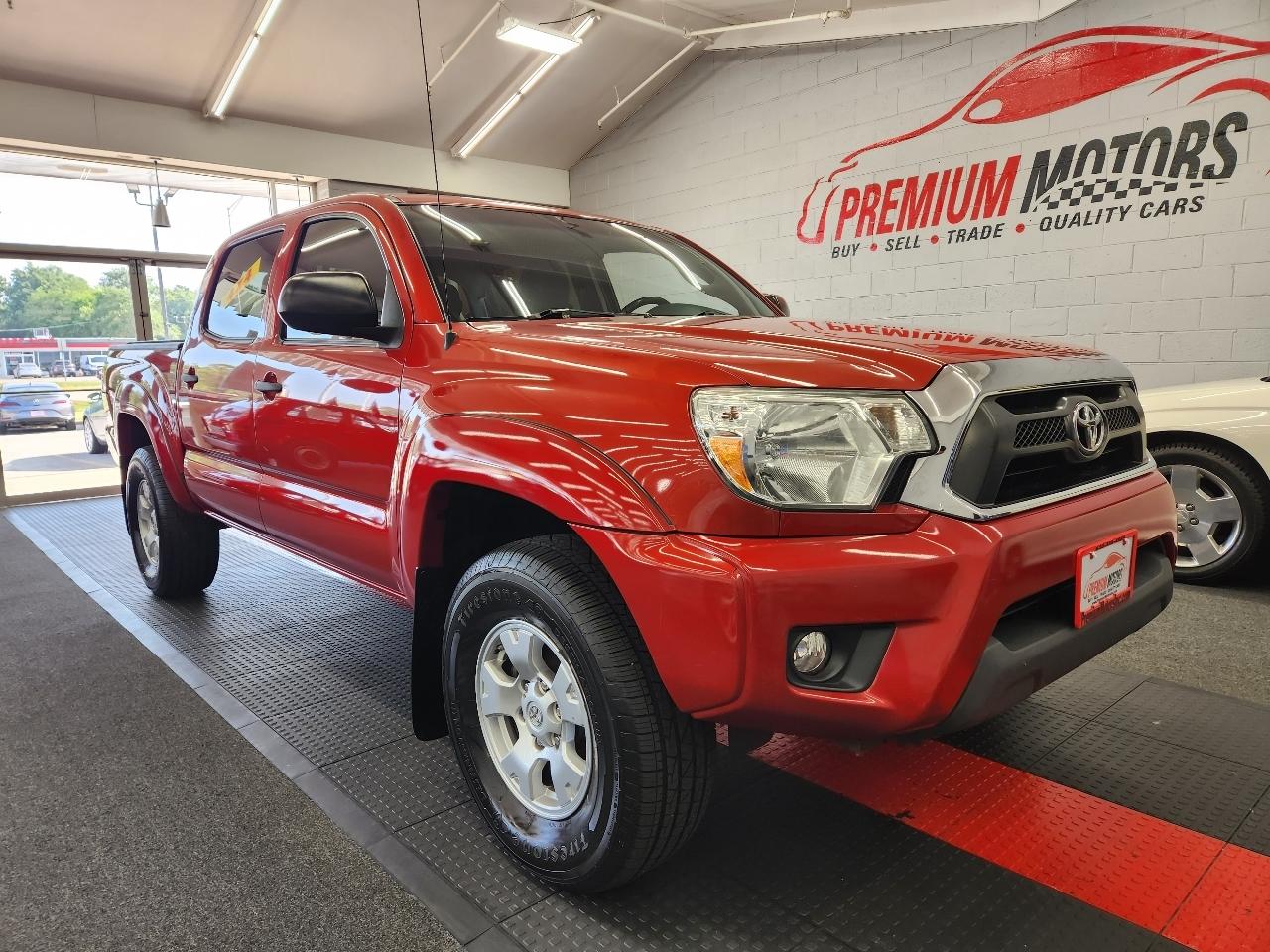 Toyota Tacoma  2014