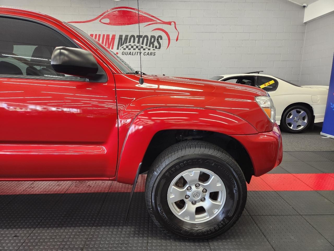 Toyota Tacoma  2014