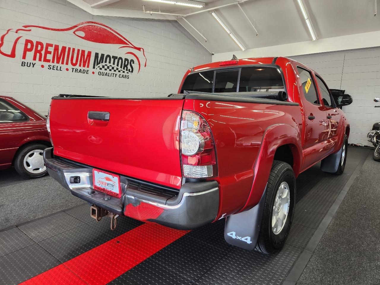Toyota Tacoma  2014