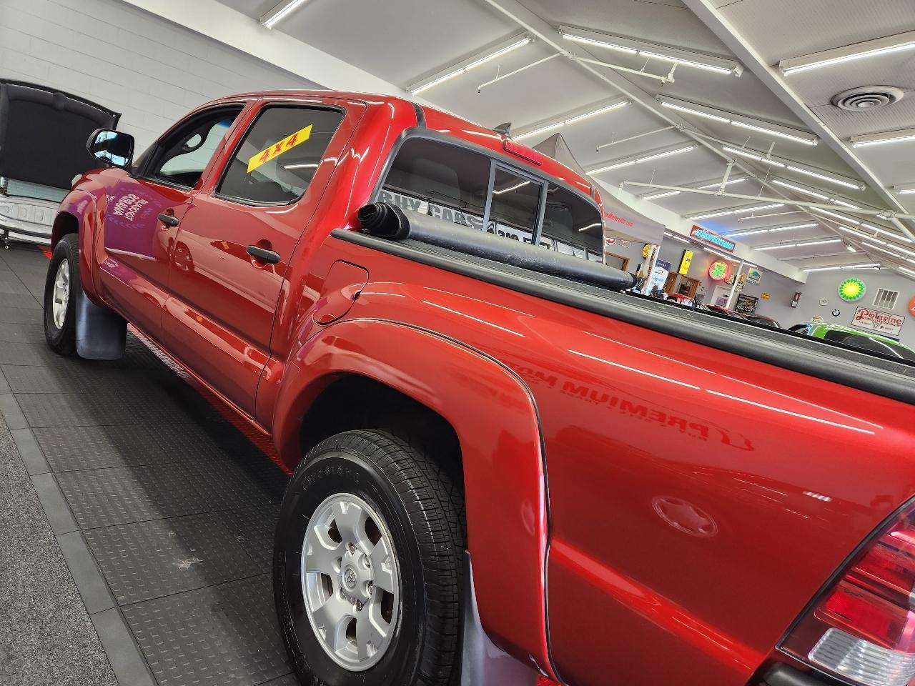 Toyota Tacoma  2014