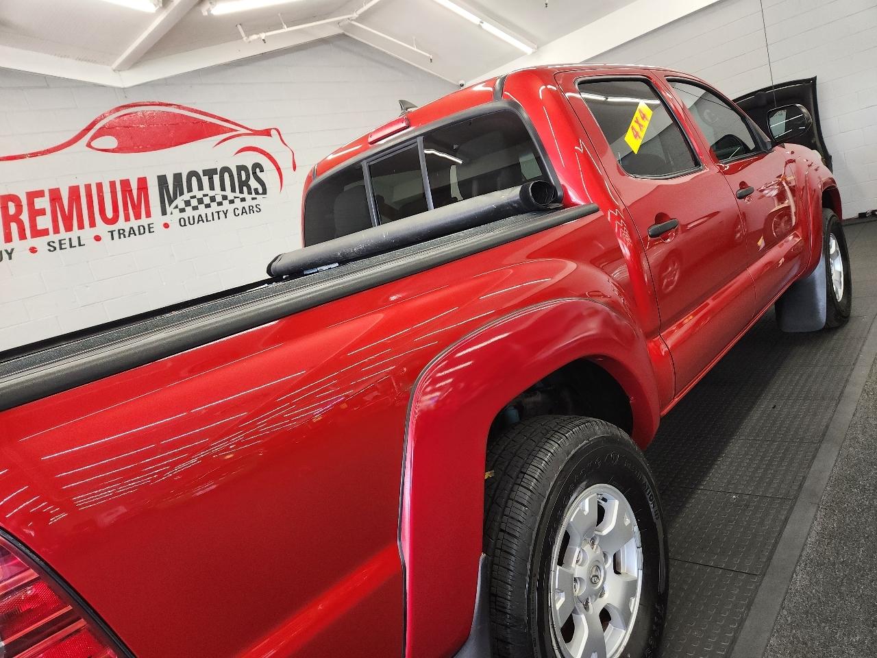 Toyota Tacoma  2014
