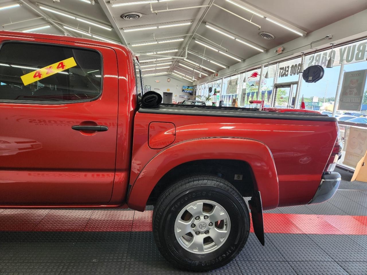 Toyota Tacoma  2014