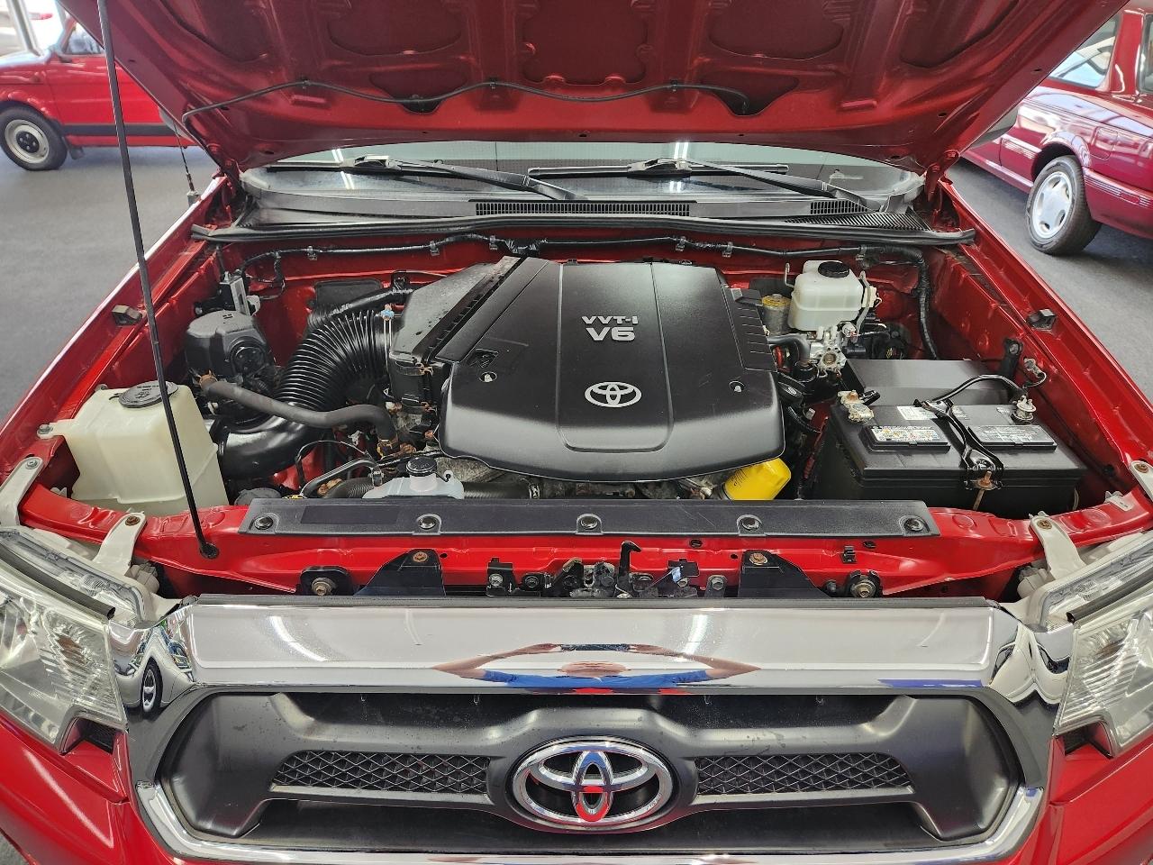 Toyota Tacoma  2014
