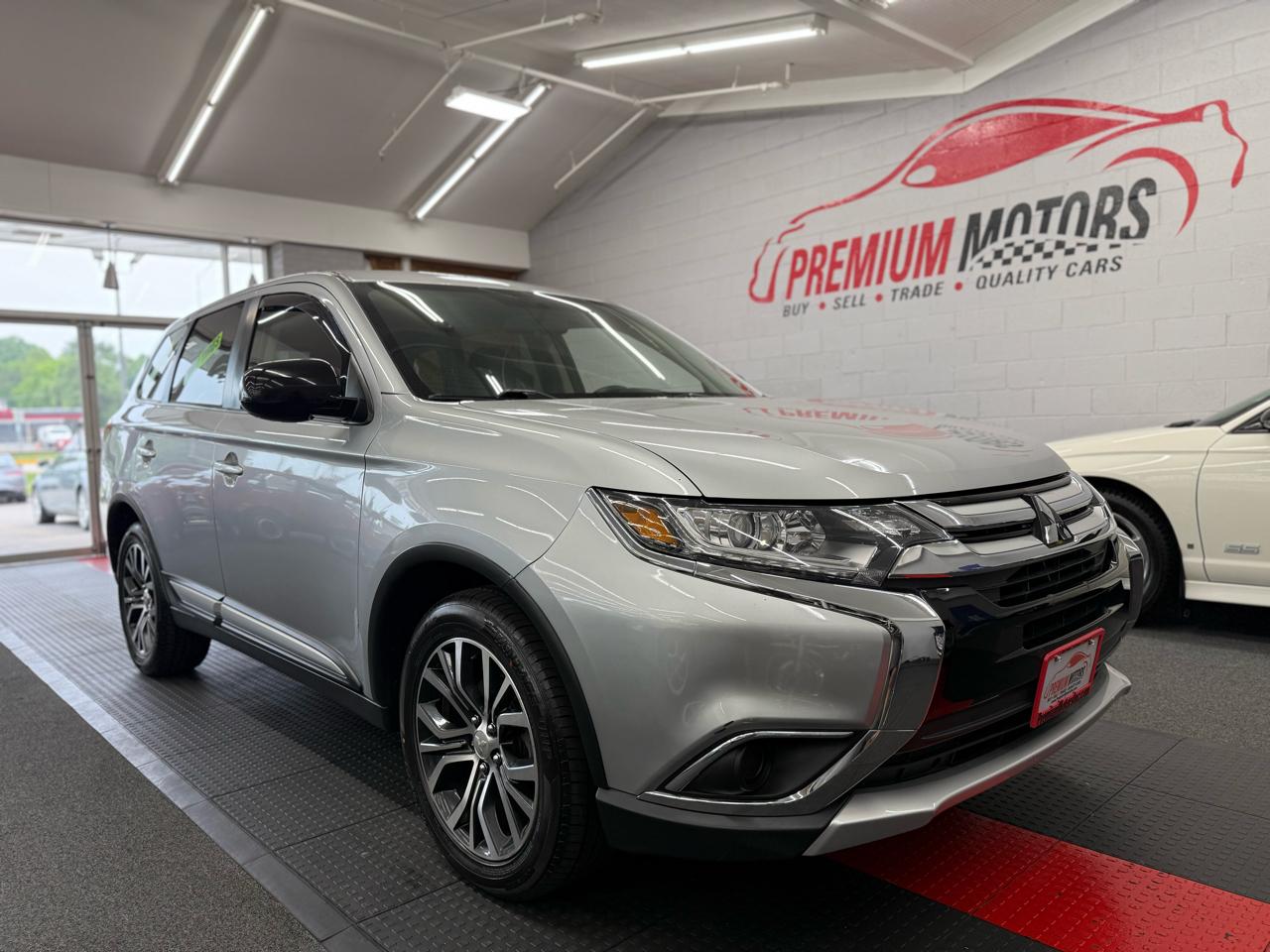 Mitsubishi Outlander  2018