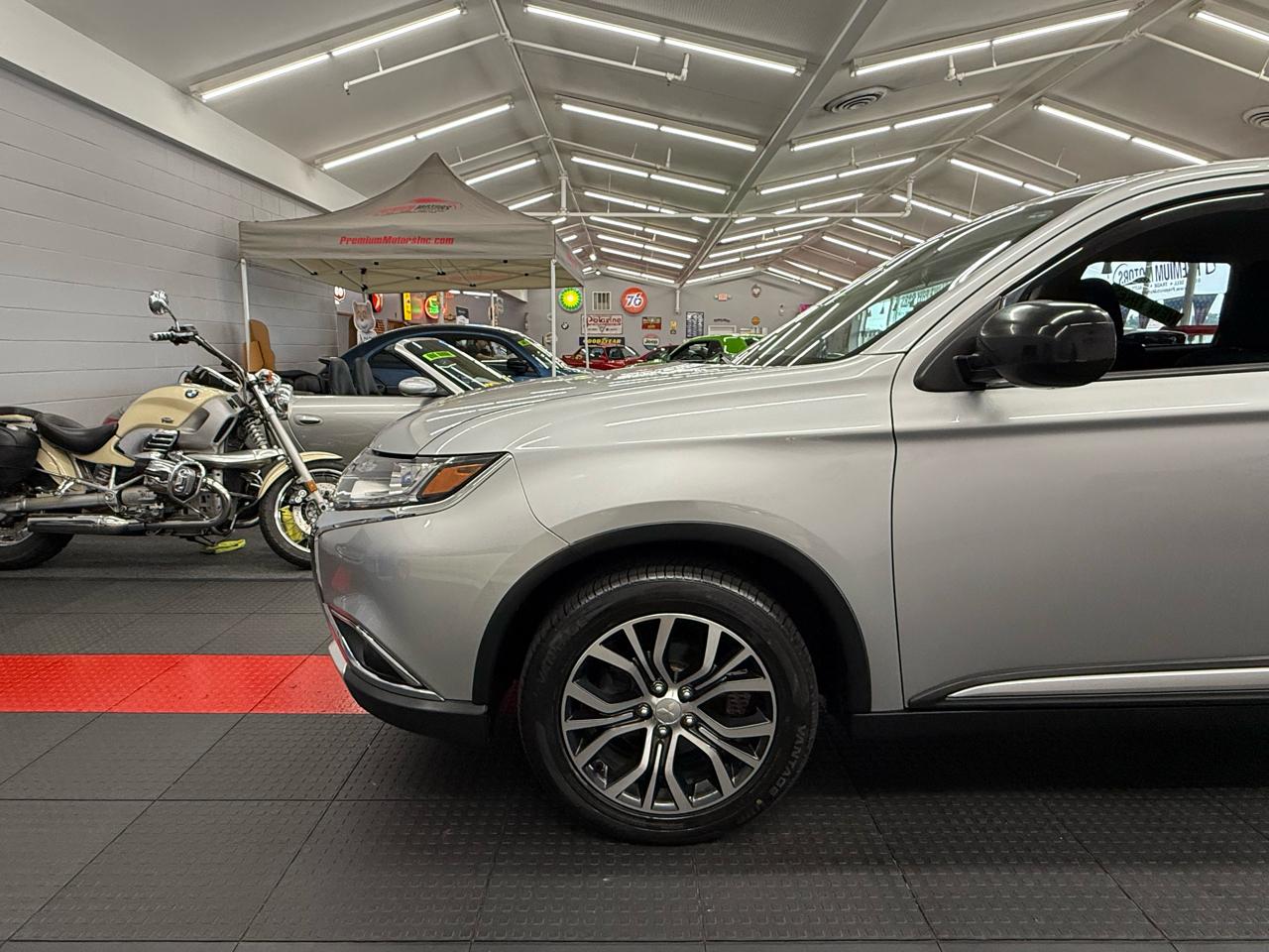 Mitsubishi Outlander  2018