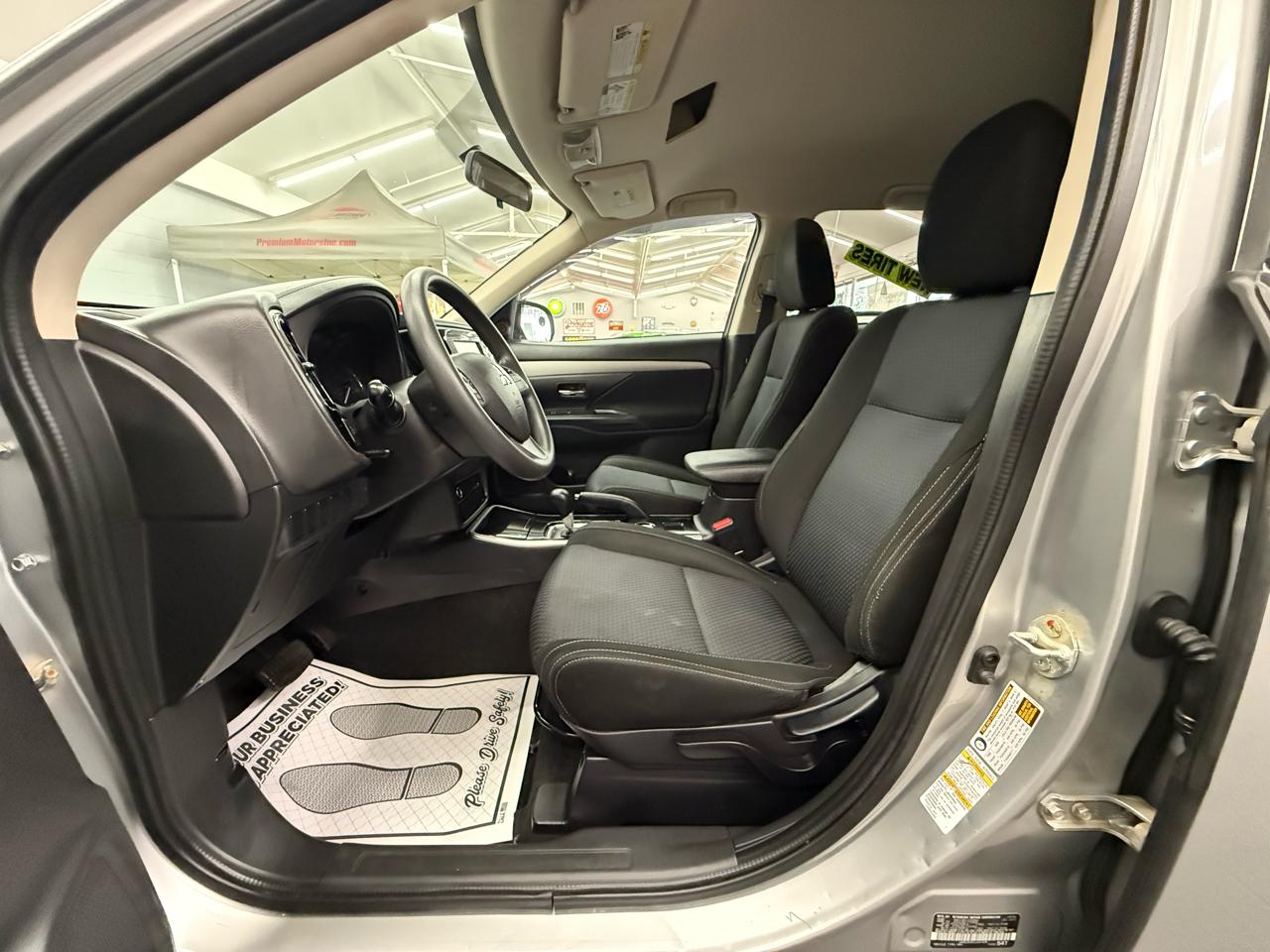 Mitsubishi Outlander  2018