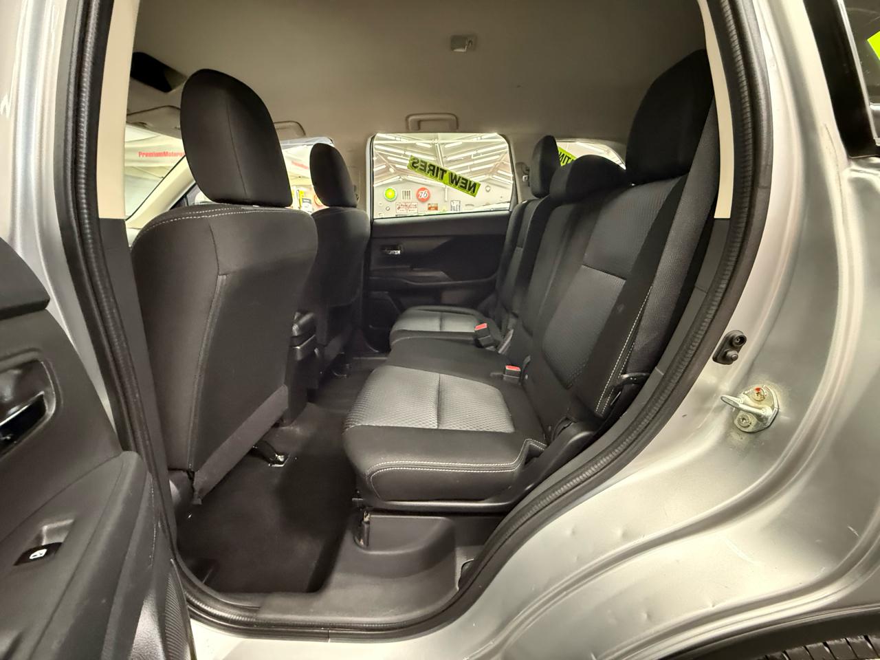 Mitsubishi Outlander  2018