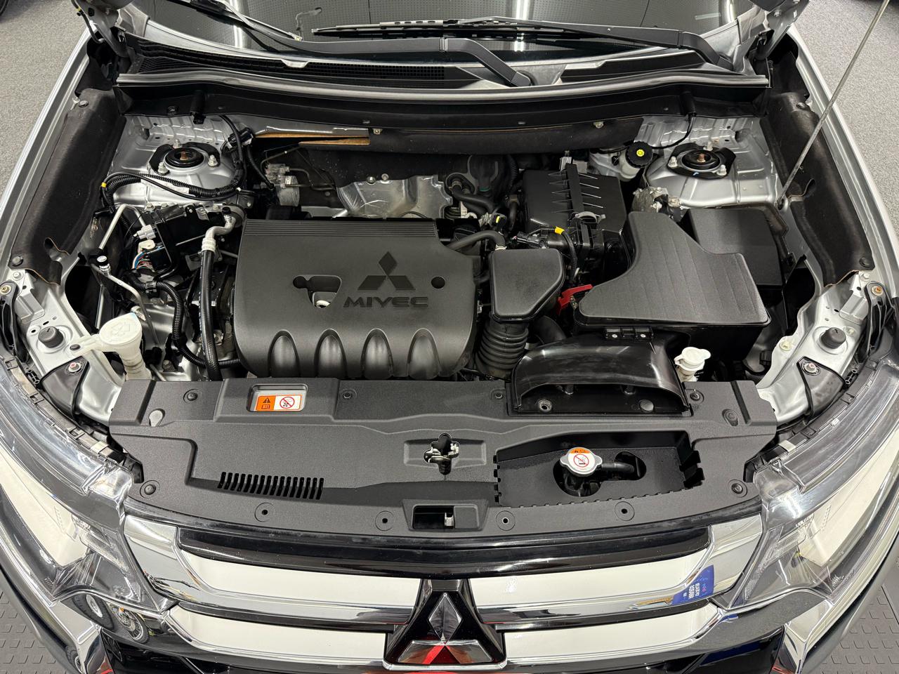 Mitsubishi Outlander  2018