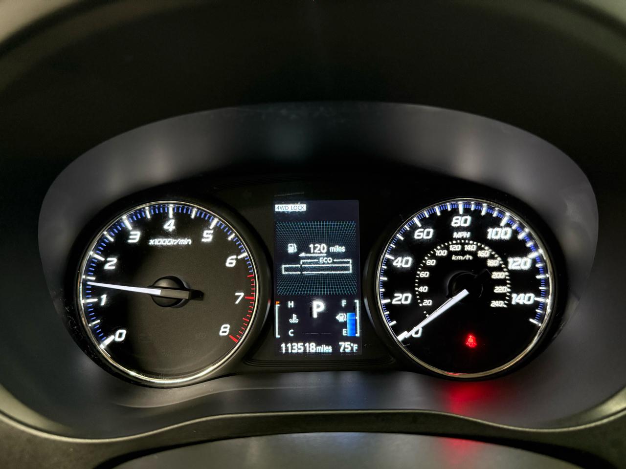 Mitsubishi Outlander  2018