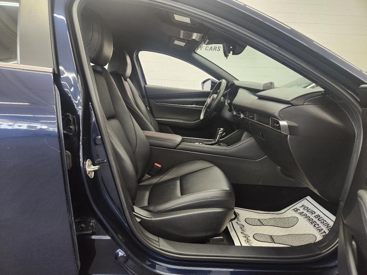 Mazda MAZDA3 Select 2021