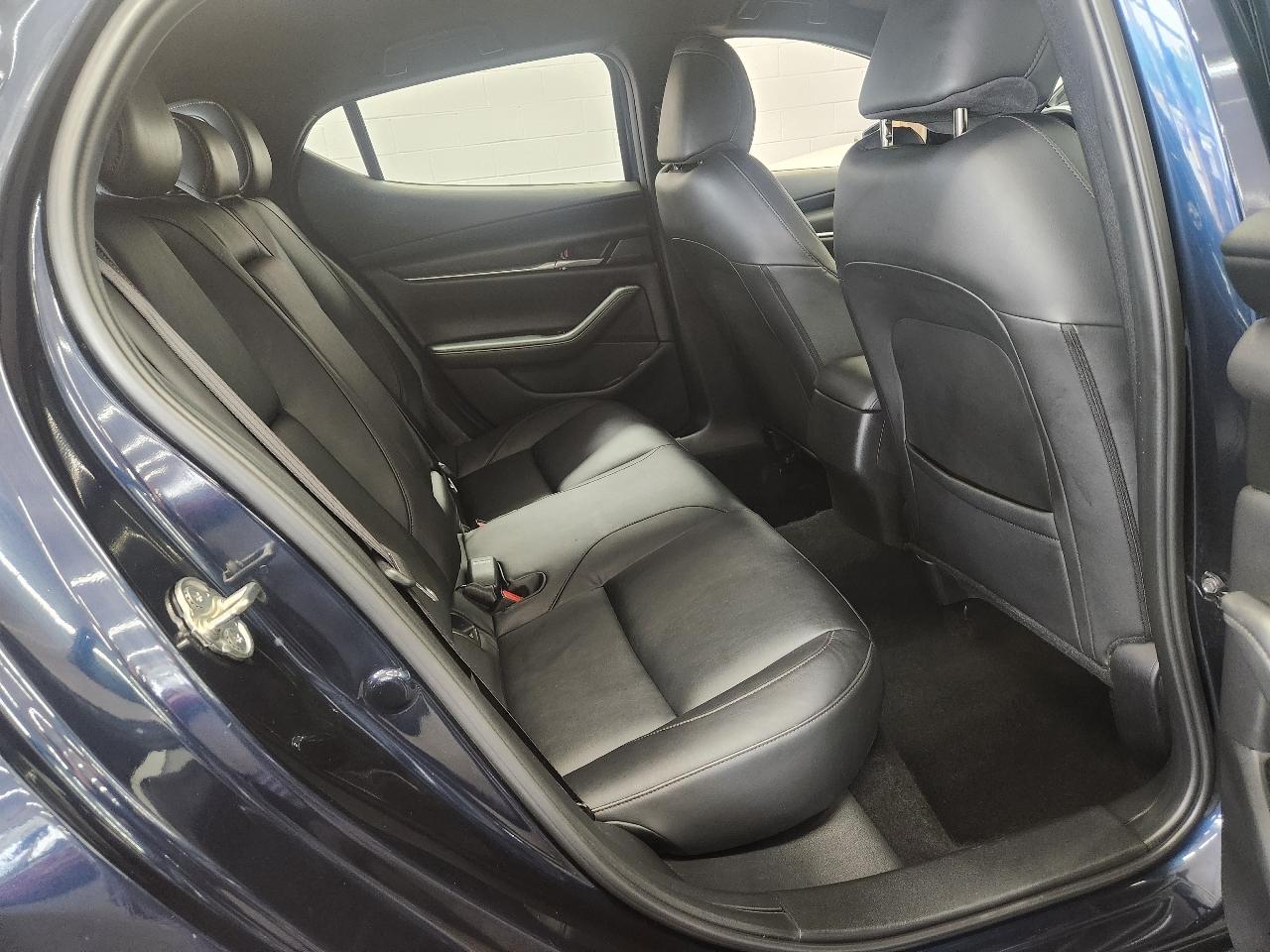 Mazda MAZDA3 Select 2021