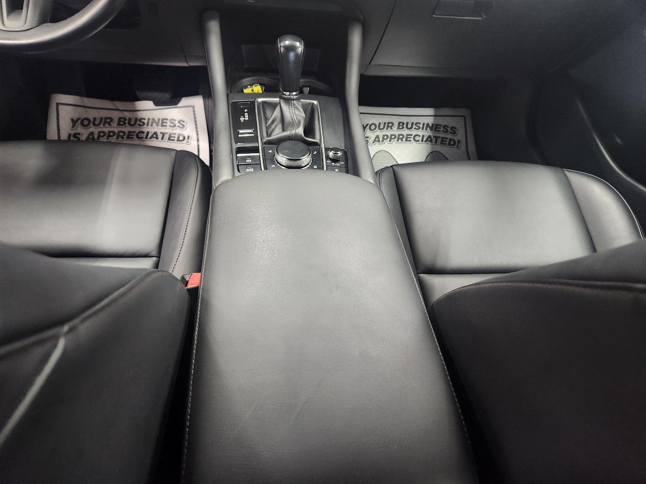 Mazda MAZDA3 Select 2021