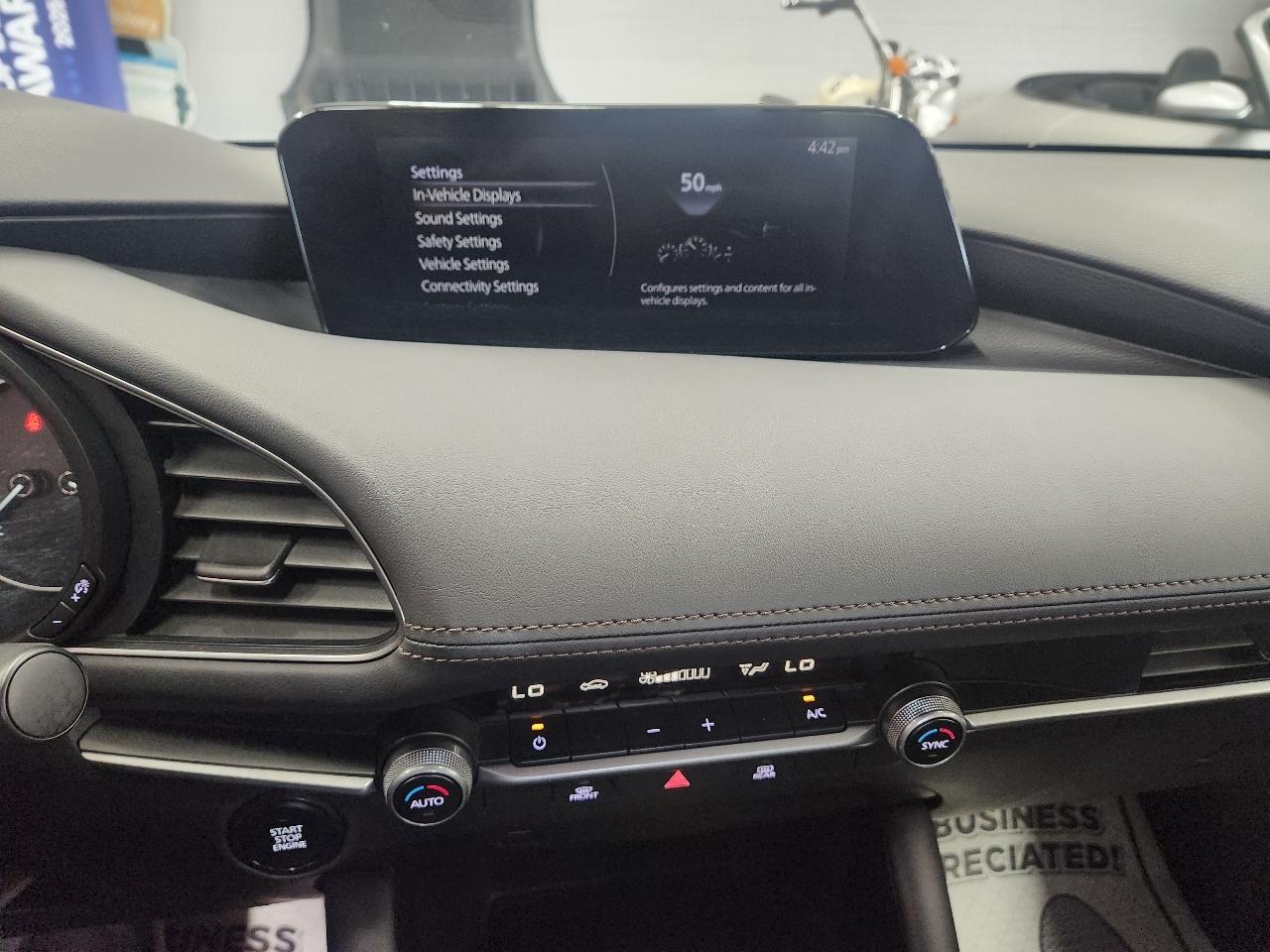 Mazda MAZDA3 Select 2021