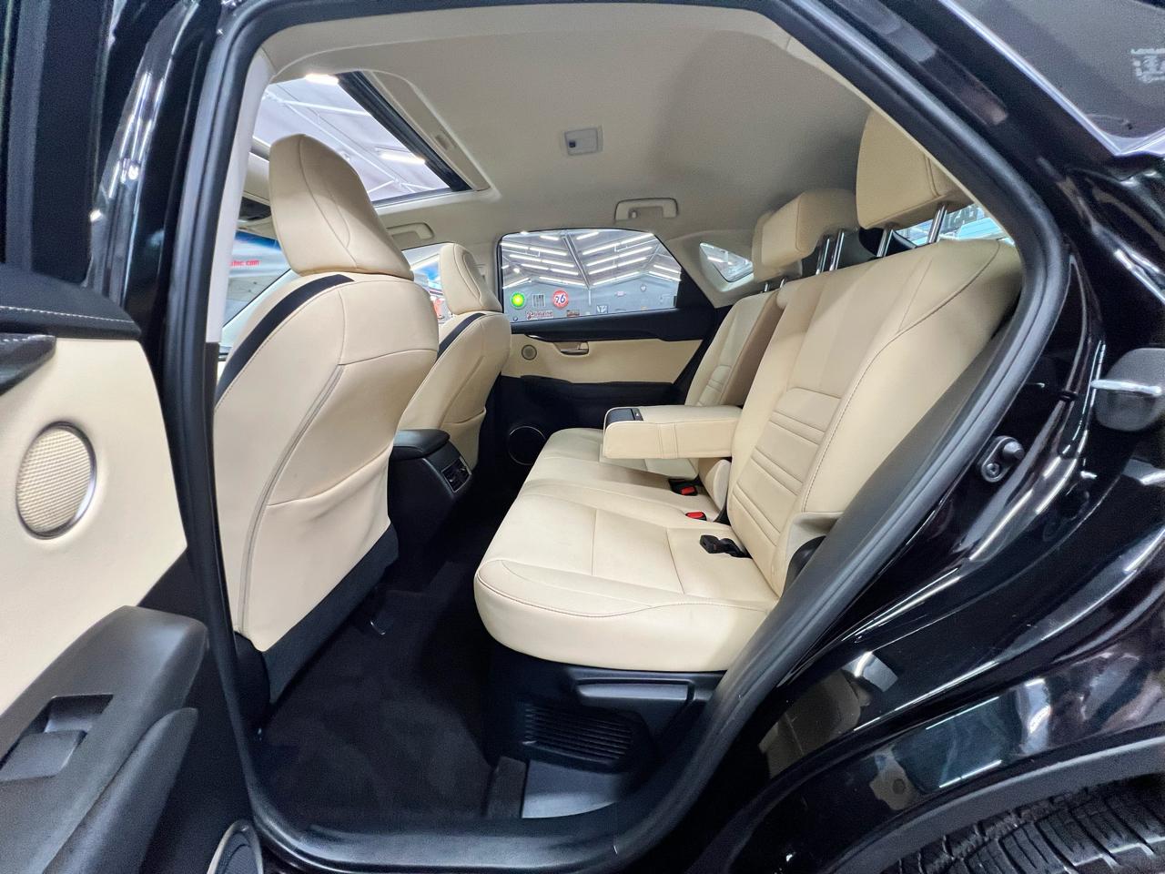 Lexus NX 200t  2016