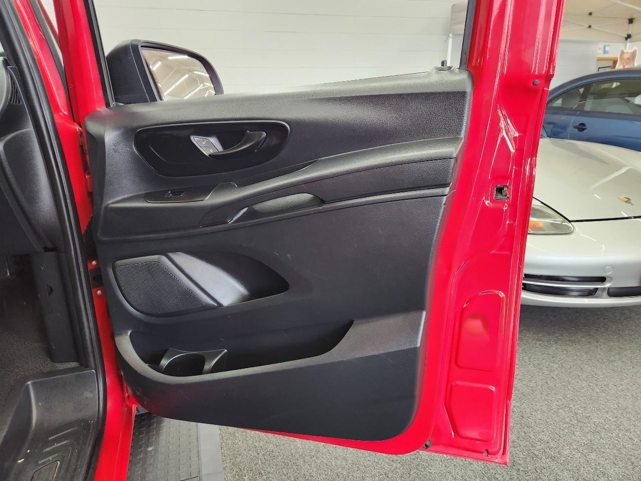 Mercedes-Benz Metris  2020